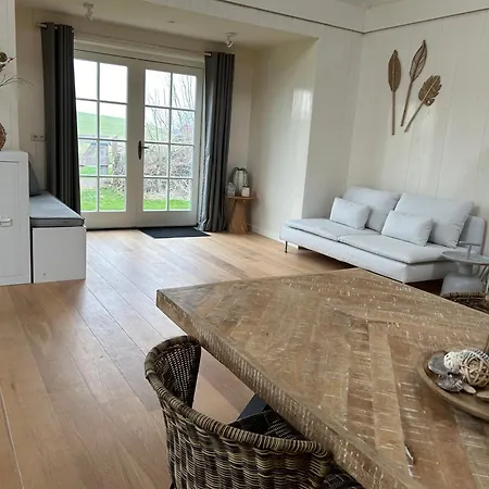Holiday home Nieuwland Den Oever